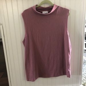 Turtle neck tank top Size XL